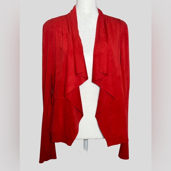 Bagatelle Women's Scarlet Faux Suede Draped Blazer - Picture 3 of 7